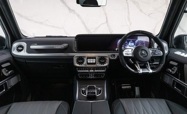Mercedes-Benz G Series AMG G 63 4MATIC 13