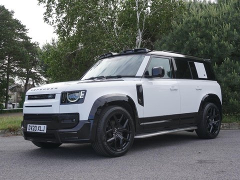 Land Rover Defender 2.0 SD4 SE Auto 4WD Euro 6 (s/s) 5dr 18