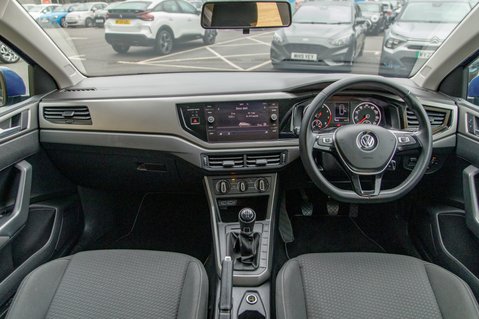 Volkswagen Polo SE EVO 3