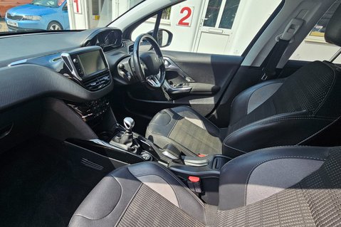 Peugeot 2008 S/S ALLURE.. ONLY ONE OWNER FROM NEW.. 5 SERVICES INCLUDING CAMBELT CHANGE  13