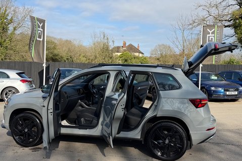 Skoda Karoq SPORTLINE TSI DSG AUTOMATIC - METEOR GREY -PAN ROOF -APPLE CARPLAY 18