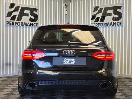 Audi RS4 4.2 FSI V8 Estate 5dr Petrol S Tronic quattro Euro 5 (450 ps) 37