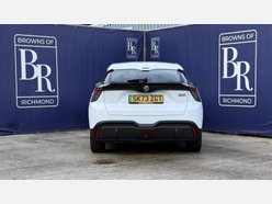 MG MG4 64kWh SE Long Range Hatchback 5dr Electric Auto (203 ps) 5