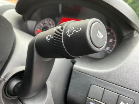 Peugeot Boxer 2.2 BlueHDi 435 Professional L4 H2 Euro 6 (s/s) 5dr 34
