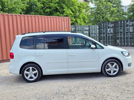 Volkswagen Touran 1.4 TSI BlueMotion Tech SEL MPV 5dr Petrol DSG Euro 6 (s/s) (150 ps) 5