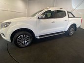 Nissan Navara 2.3 Navara Tekna dCi Auto 4WD 5dr 2