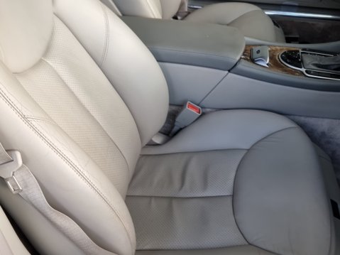 Mercedes-Benz SL Series SL350 30