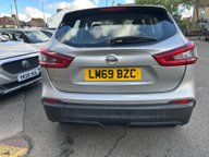 Nissan Qashqai DIG-T ACENTA PREMIUM 8