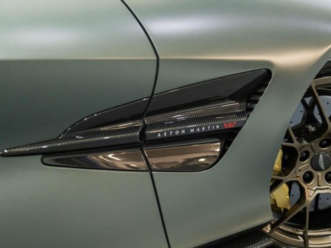 Aston Martin Vanquish 5.2 V12 BiTurbo Coupe 2dr Petrol Auto Euro 6 (s/s) (835 ps) 76