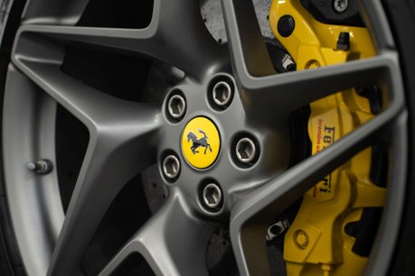 Ferrari F8 3.9 F8 Tributo Semi-Auto 2dr 3