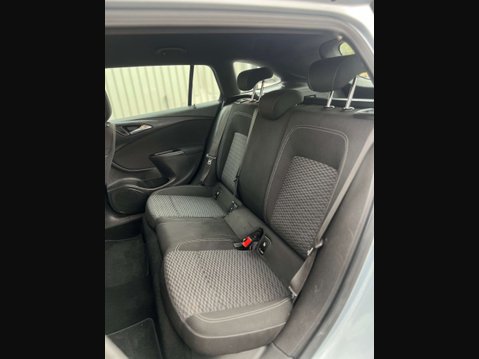 Vauxhall Astra 1.4 Astra SRI 5dr 30