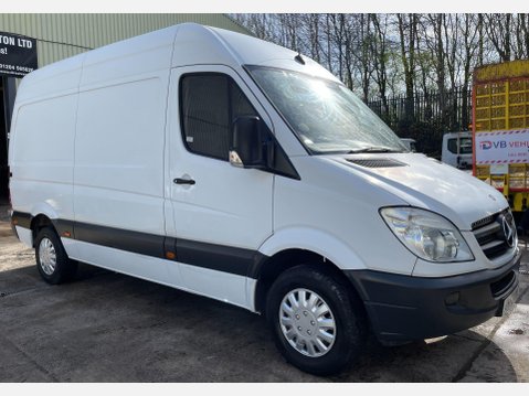 Mercedes-Benz Sprinter 2.1 313 CDi RWD L2 4dr 5