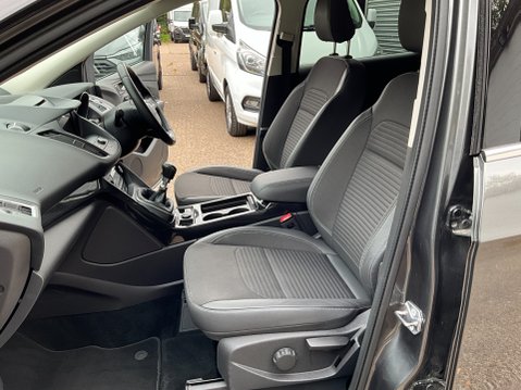 Ford Kuga TITANIUM TDCI 11
