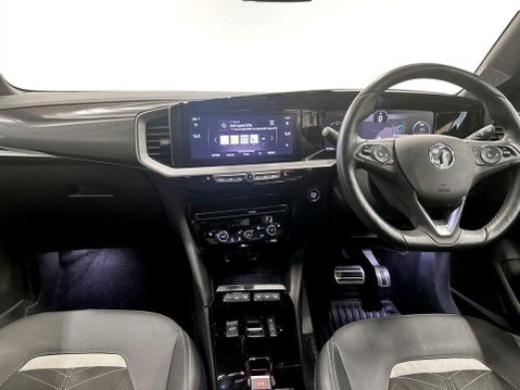 Vauxhall Mokka Electric 50kWh Ultimate SUV 5dr Electric Auto (136 ps) 19