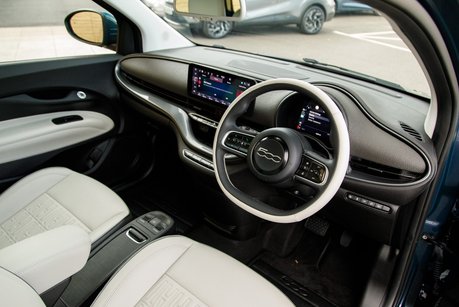 Fiat 500e LA PRIMA