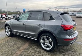 Audi Q5 2.0 TDI QUATTRO S LINE PLUS 14