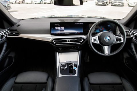 BMW i4 EDRIVE35 M SPORT 3