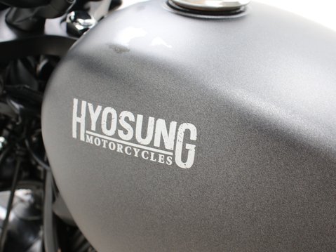 Hyosung GV300 Riding Redfeined V-Twin 300cc -PRE-REGISTERED SPECIAL 23