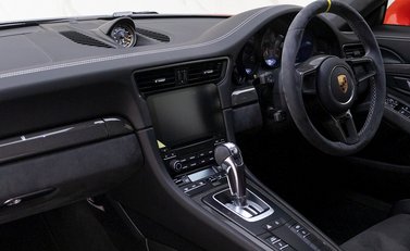 Porsche 911 (991.2) GT3 RS Weissach 13