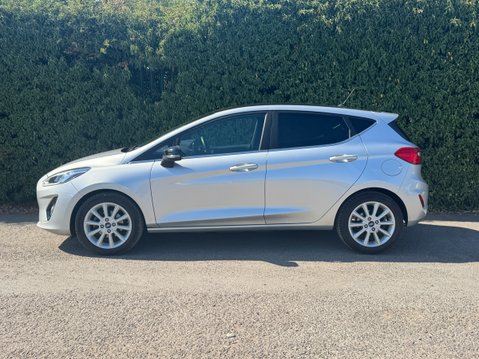 Ford Fiesta 1.0T EcoBoost Titanium Hatchback 5dr Petrol Manual Euro 6 (s/s) (125 ps) 28
