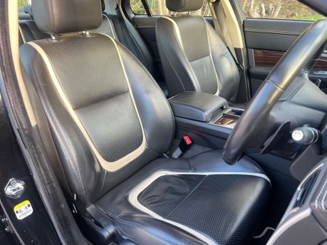 Jaguar XF 2.2 XF Portfolio D Auto 4dr 12