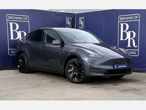 Tesla Model Y (Dual Motor) Long Range SUV 5dr Electric Auto 4WDE (384 bhp) 1