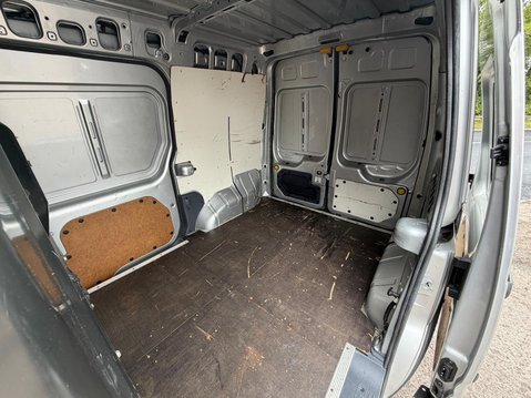 Ford Transit Connect T230 LX LWB 90 TDCI 19