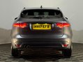 Jaguar F-Pace R-SPORT AWD 7