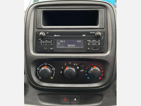 Renault Trafic 1.6 dCi ENERGY 29 Business LWB High Roof Euro 5 (s/s) 5dr 34