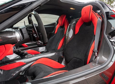 Ferrari LaFerrari 14