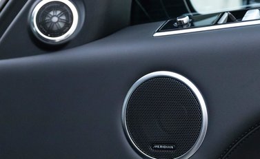 Land Rover Range Rover Sport 5.0 SVR Carbon Edition 24