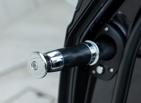 Rolls-Royce Phantom Series II 20