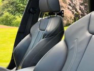 Audi A4 AVANT TFSI S LINE BLACK EDITION MHEV 23