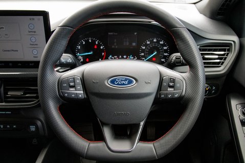 Ford Focus ST-LINE 21