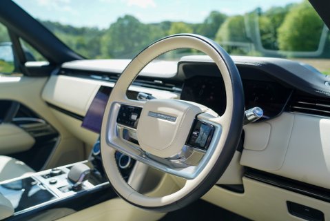 Land Rover Range Rover D350 HSE 12