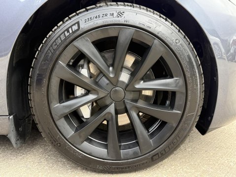 Tesla Model 3 Saloon 4dr Electric Auto RWD (241 bhp) 14