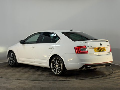 Skoda Octavia VRS 2.0 TDI MANUAL 11