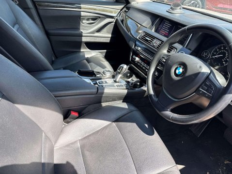 BMW 5 Series 2.0 520d Luxury Auto Euro 6 (s/s) 4dr 2