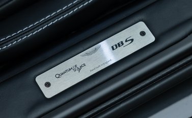 Aston Martin DBS V12 25