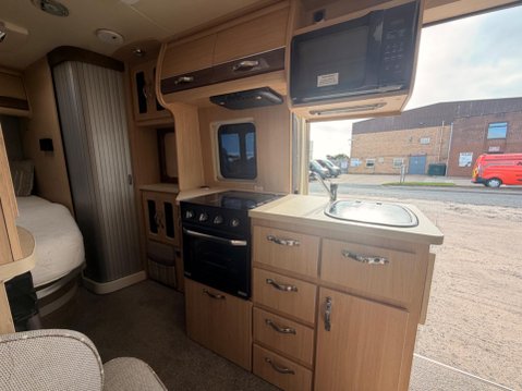 Auto-Sleepers Kingham 10