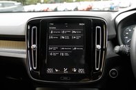 Volvo XC40 T3 R-DESIGN 24
