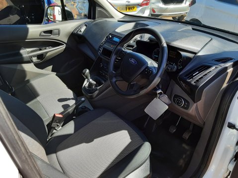 Ford Transit Connect 200 BASE TDCI 11