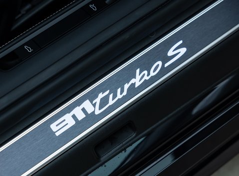 Porsche 911 Turbo S (992) 26