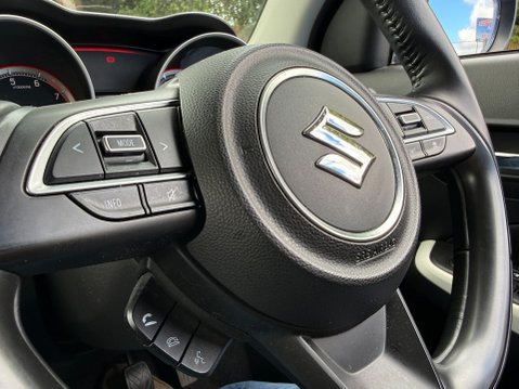 Suzuki Swift SZ-L DUALJET MHEV 36