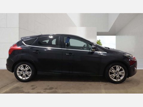 Ford Focus 1.6 TDCi Titanium Navigator Hatchback 5dr Diesel Manual Euro 5 (s/s) (115 p 6