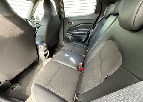 Nissan Juke DIG-T N-CONNECTA 14