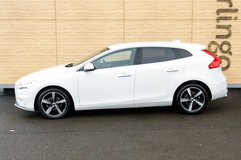 Volvo V40 D2 R-DESIGN EDITION 13