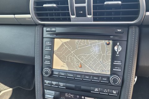 Porsche 911 CARRERA 2S 41
