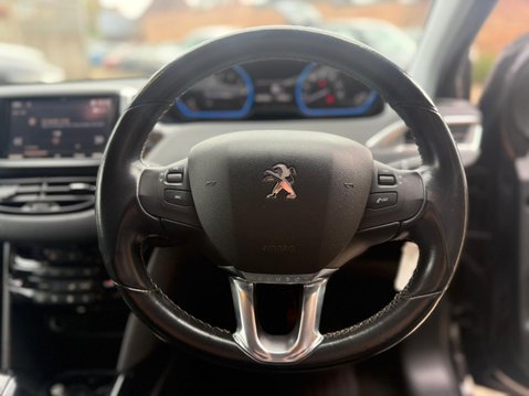Peugeot 2008 1.2 PureTech Allure SUV 5dr Petrol Manual Euro 6 11