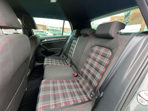 Volkswagen Golf 2.0 Golf GTi Performance TSi Semi-Automatic 5dr - NATIONAL DELIVERY* 38